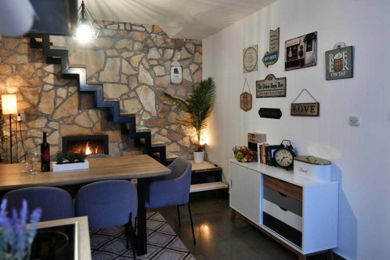 Robinson Crusoe Style House "Maslina" Βίλα Škrip Εξωτερικό φωτογραφία